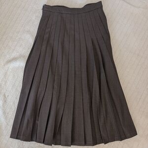 Aritzia Wilfred Pleated Plaid Midi Skirt